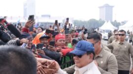 Presiden Republik Indonesia Prabowo Subianto hadir langsung dalam perayaan Hari Buruh Internasional 2025 di kawasan Monumen Nasional (Monas), Jakarta, Kamis (1/5/2025). (Dok. Tim Media Prabowo)