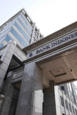 KPK Didesak Agar Segera Umumkan Tersangka Korupsi Dana CSR BI, MAKI Ancam Tempuh Jalur Hukum