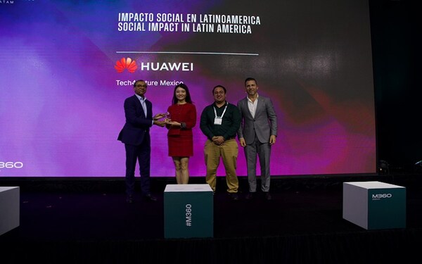 Huawei and partners receive the GLOMO award at GSMA M360 LATAM 2026
